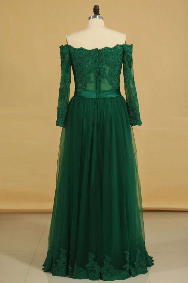 2022 Boat Neck Long Sleeves With Applique Prom Dresses Floor Length
