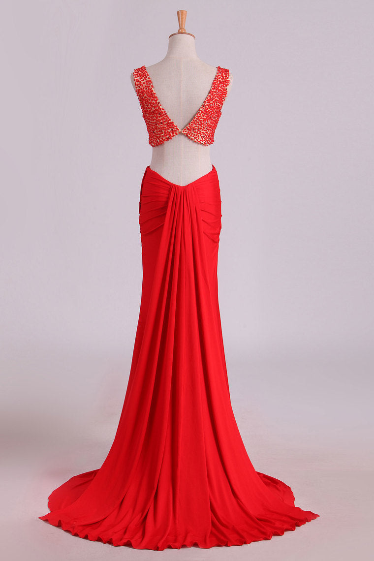 2022 Prom Dresses Scoop Beaded Bodice Sheath Two Pieces Spandex Sweep Train