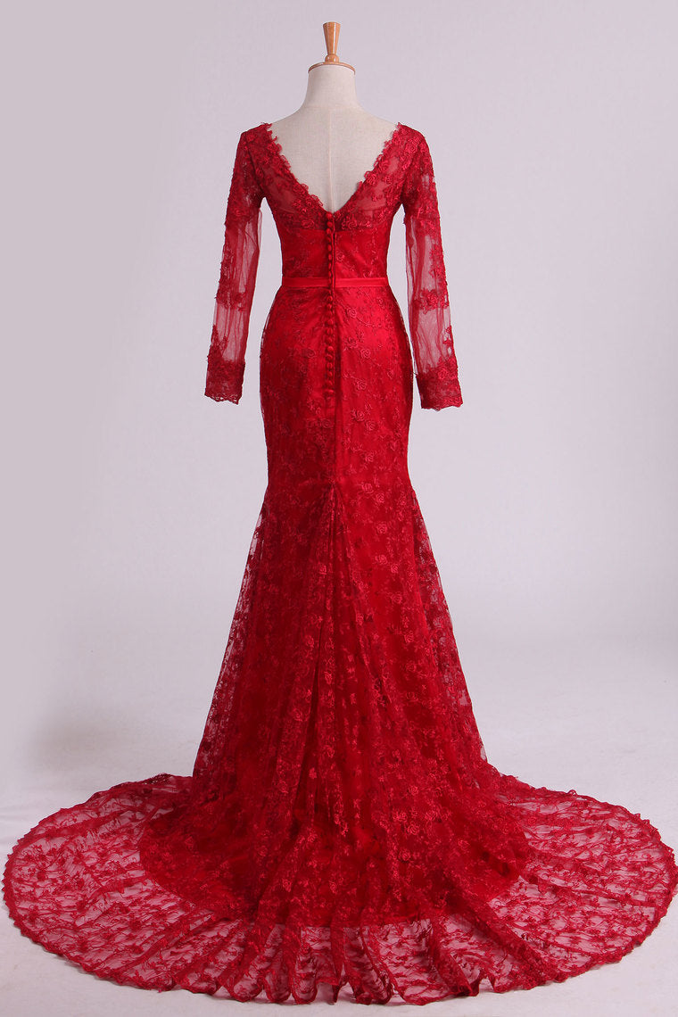 2022 Red V-Neck Evening Dresses Mermaid With Applique Lace And Tulle