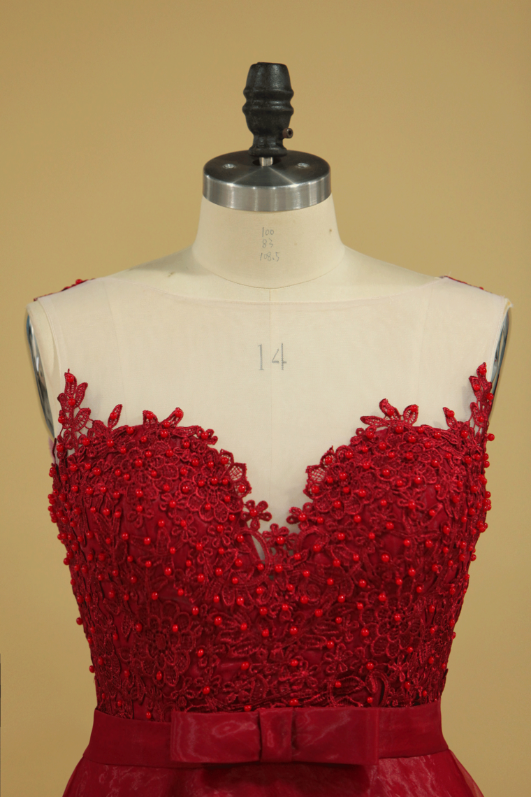 2022 Burgundy/Maroon Prom Dresses Scoop A Line With Sash And Applique