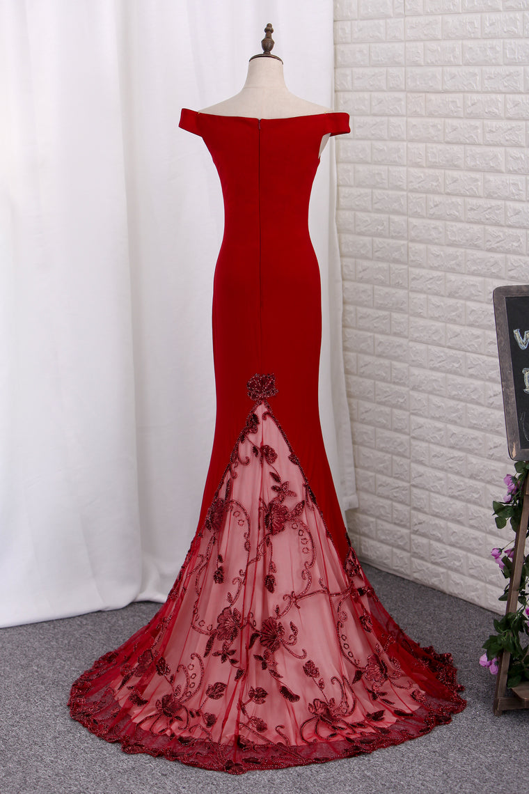 2022 Hot Black Prom Dresses Mermaid With Embroidery And Beads Sweep Train