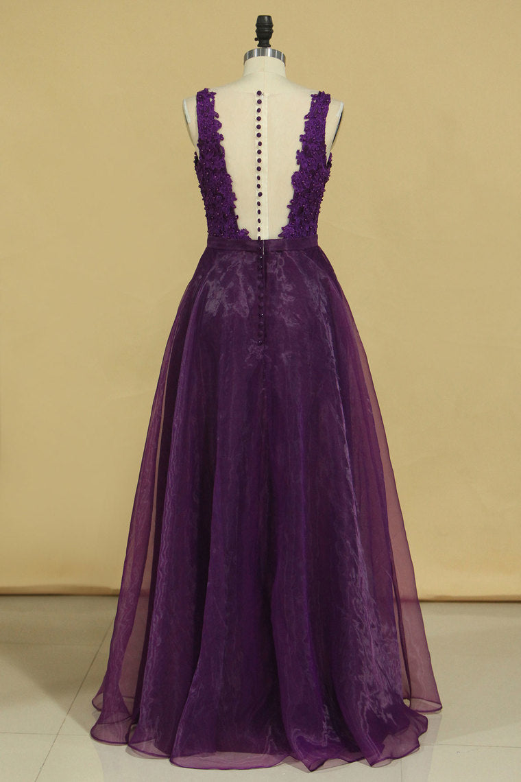 2022 Hot Prom Dresses Scoop A Line With Sash And Applique Grape