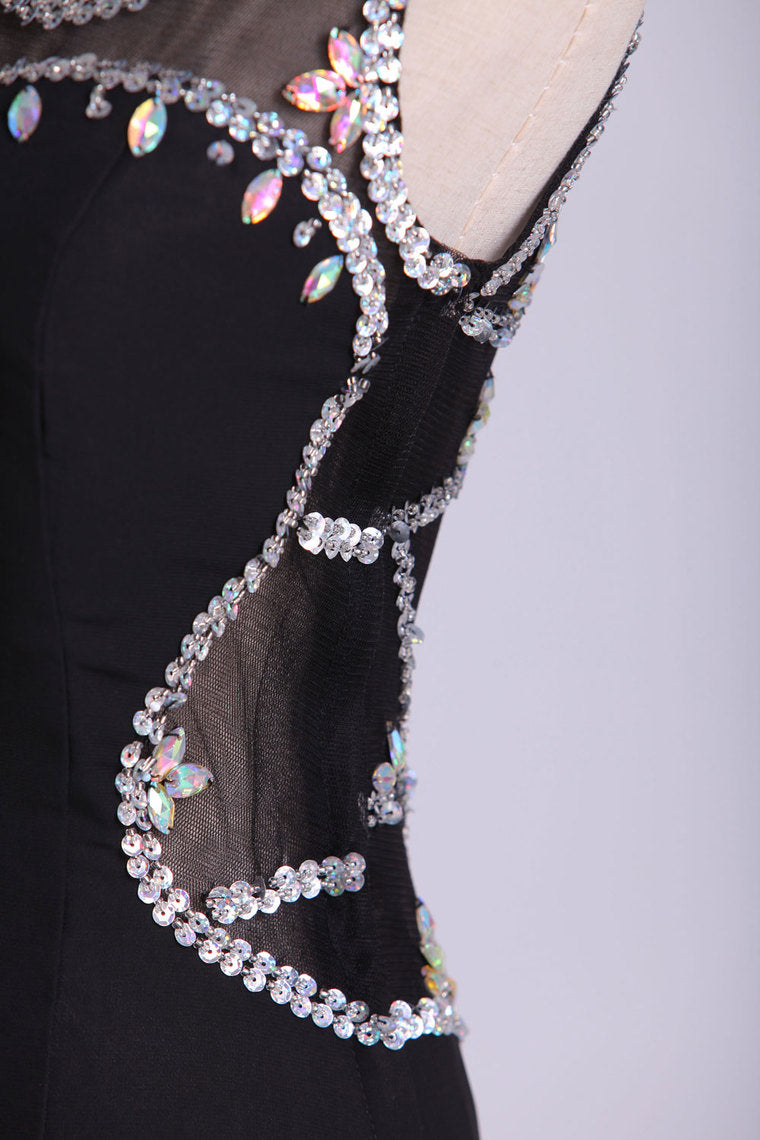 2022 New Arrival Prom Dresses Scoop Neckline Sheath Chiffon