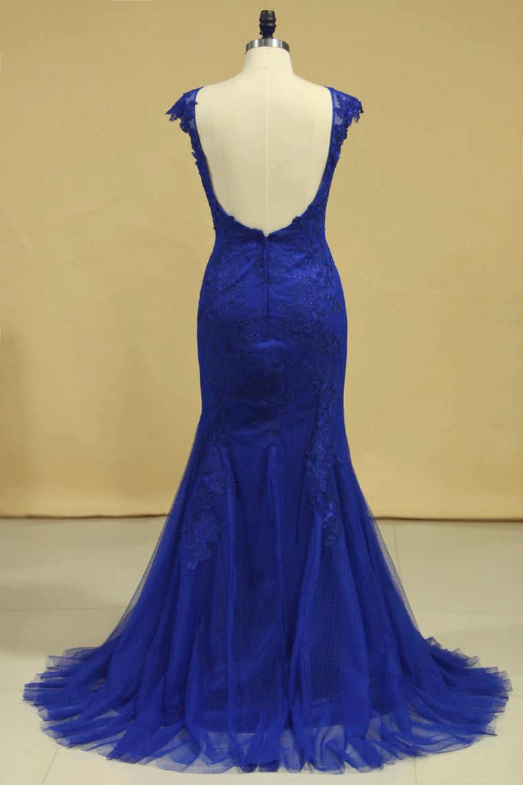 2022 Plus Size Mermaid Open Back Evening Dresses Bateau Tulle With Applique Dark Royal Blue