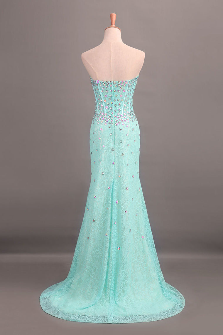 2022 Sweetheart Sheath/Column Prom Dress Lace With Rhinestone