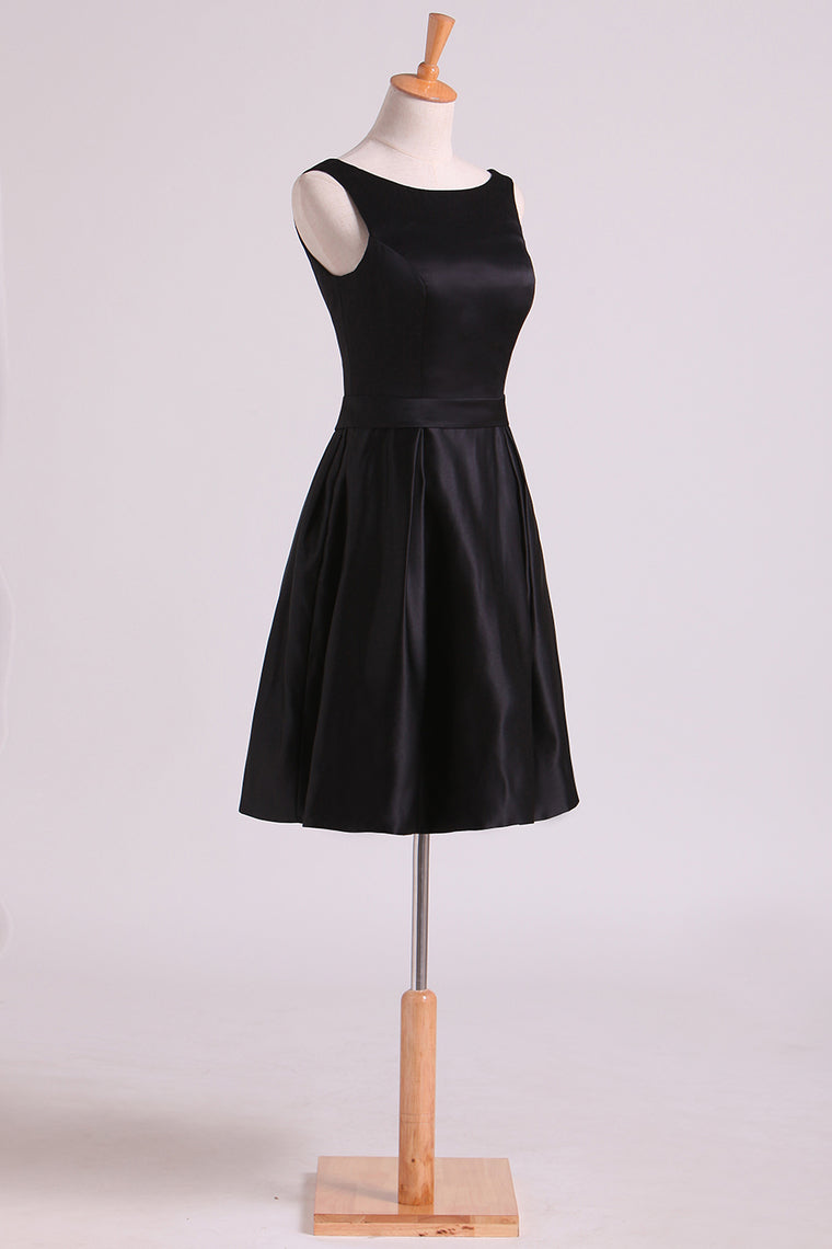 2022 Black Bateau Open Back Evening Dresses Satin With Sash