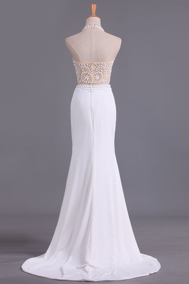 2022 See-Through High Neck Two Pieces Prom Dresses Spandex With Slit And Beading