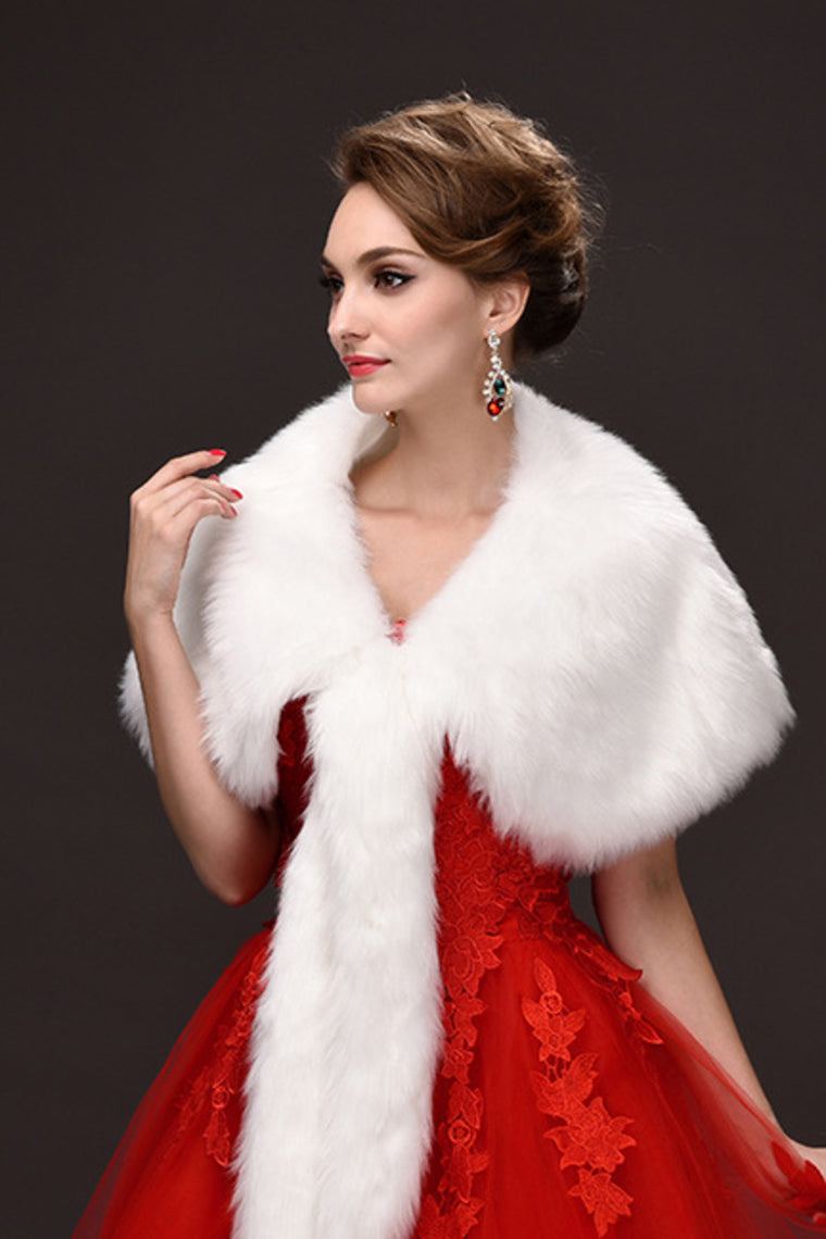 Fabulous White Faux Fur Wedding Wrap