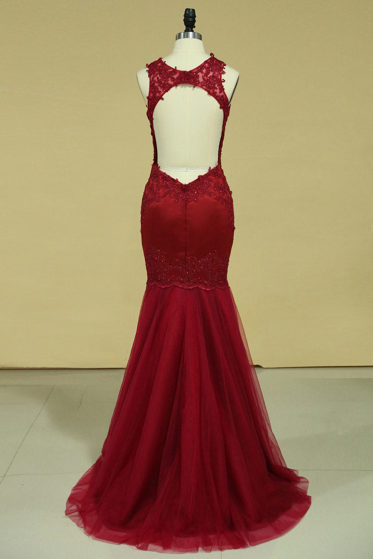 2022 Sexy Open Back Prom Dresses Mermaid Scoop Tulle With Applique And Beads