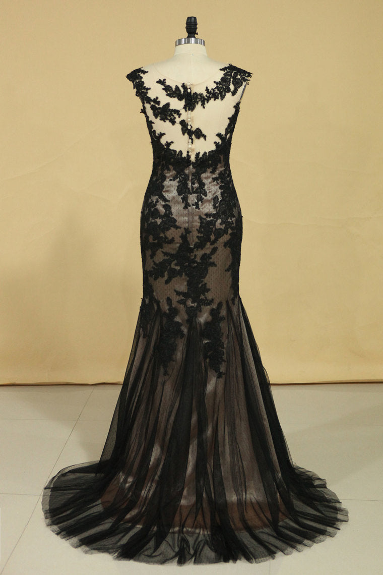 2022 Black Mermaid Bateau With Applique Tulle Dark Navy Sweep Train Evening Dresses