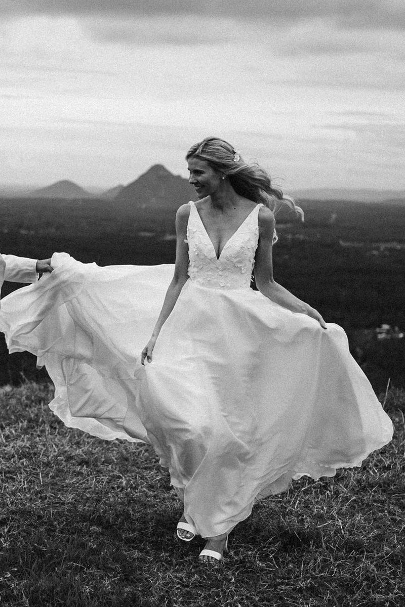 Zuri | Elegant  A-Line V Neck White Chiffon Wedding Dress with Appliques