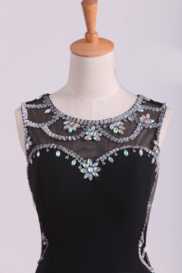2022 Black Prom Dresses Scoop Neckline Mermaid Chiffon With Beads And Slit