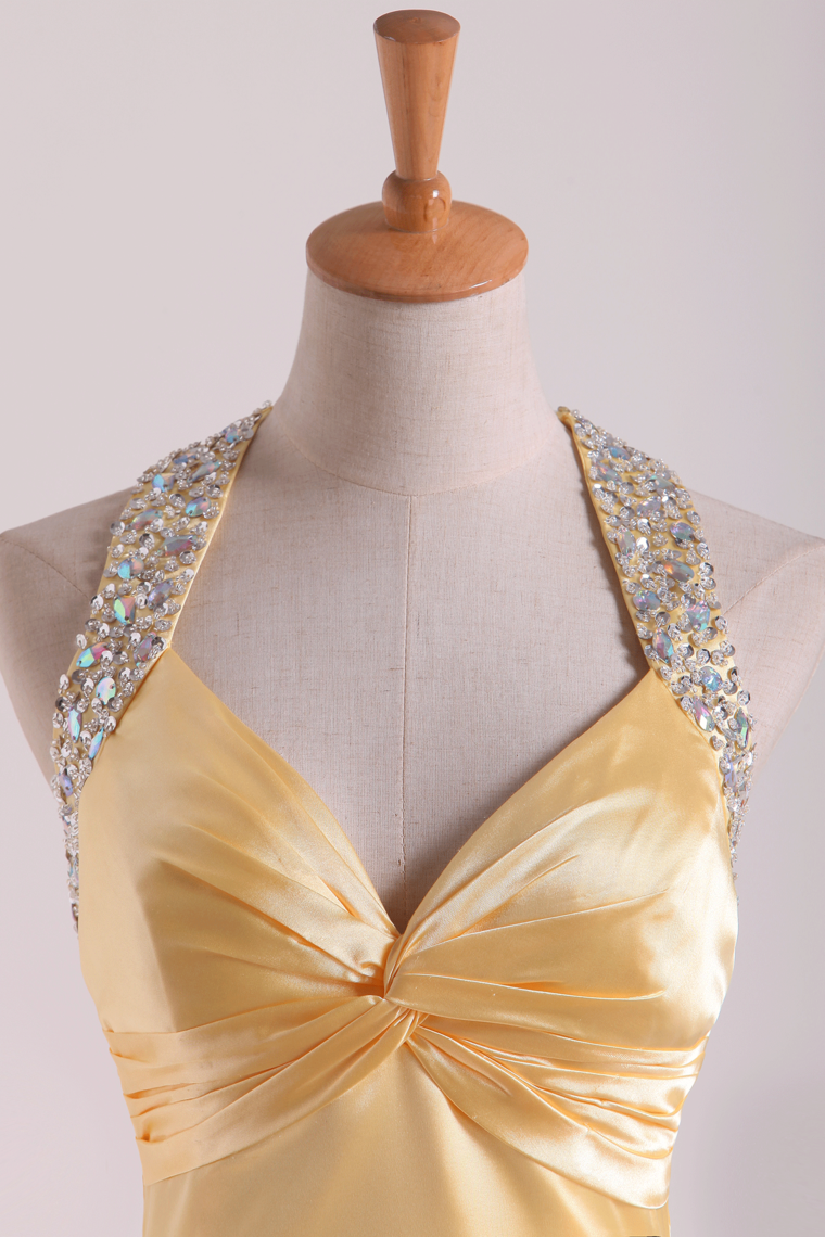 2022 Shining Evening Dresses Halter Beading/Sequins Sheath Floor Length