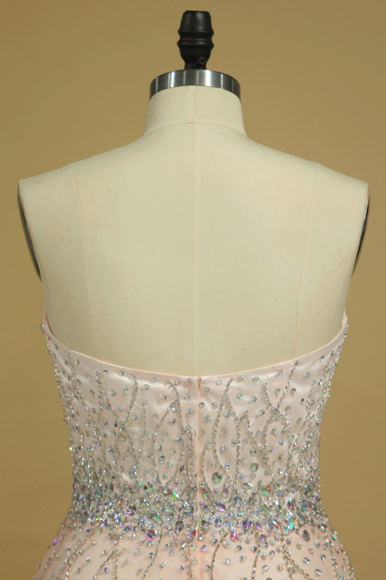 2022 Prom Dresses Sweetheart Tulle With Beading And Rhinestones Sweep Train