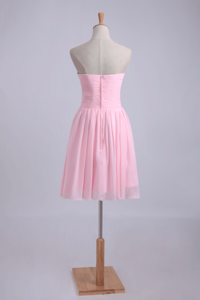 2022 New Arrival Homecoming Dress Sweetheart Short/Mini Ruffled