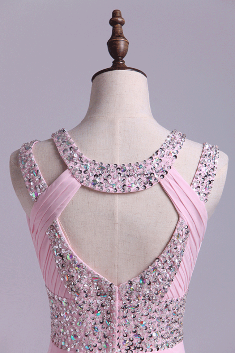 2022 Scoop Prom Dresses A Line Sweep Train Open Back