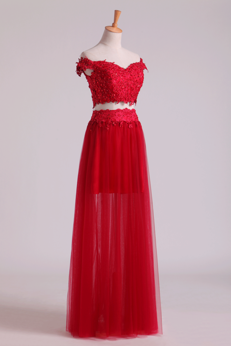2022 Hot Two Pieces Prom Dresses Tulle A Line With Applique Red
