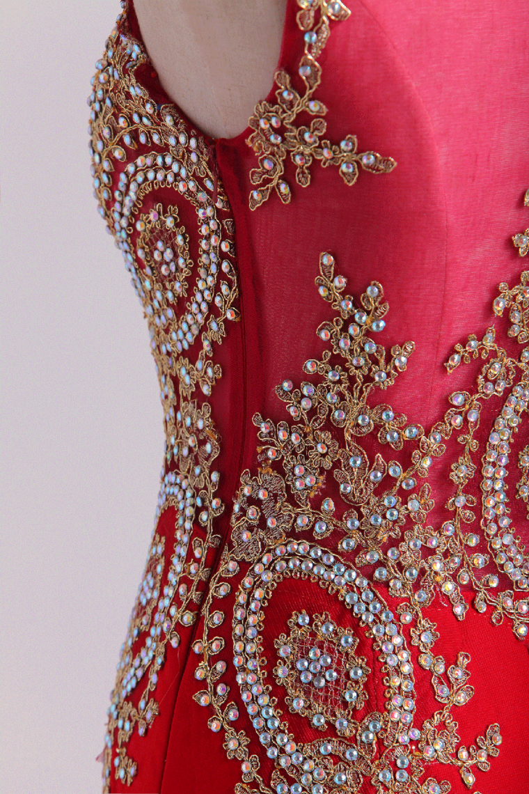 2022 Red Prom Dresses Scoop Mermaid Sweep Spandex With Applique Sleeveless