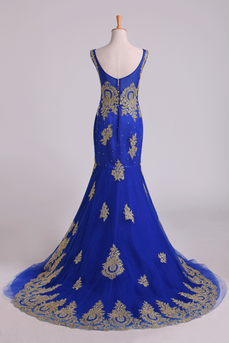 2022 Mermaid Prom Dresses Scoop Sweep Train Tulle With Gold Applique