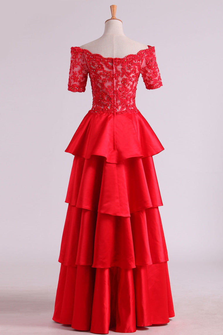 2022 Boat Neck Short Sleeve Satin Prom Dresses A Line With Beading