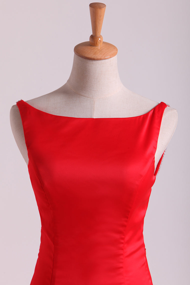 2022 Open Back Prom Dresses Stretch Satin Scoop Sweep Train