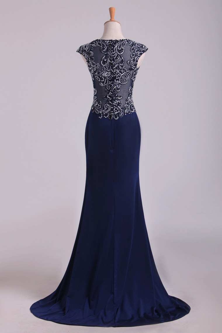 2022 New Arrival Scoop Evening Dresses Cap Sleeves Chiffon Sheath With Applique