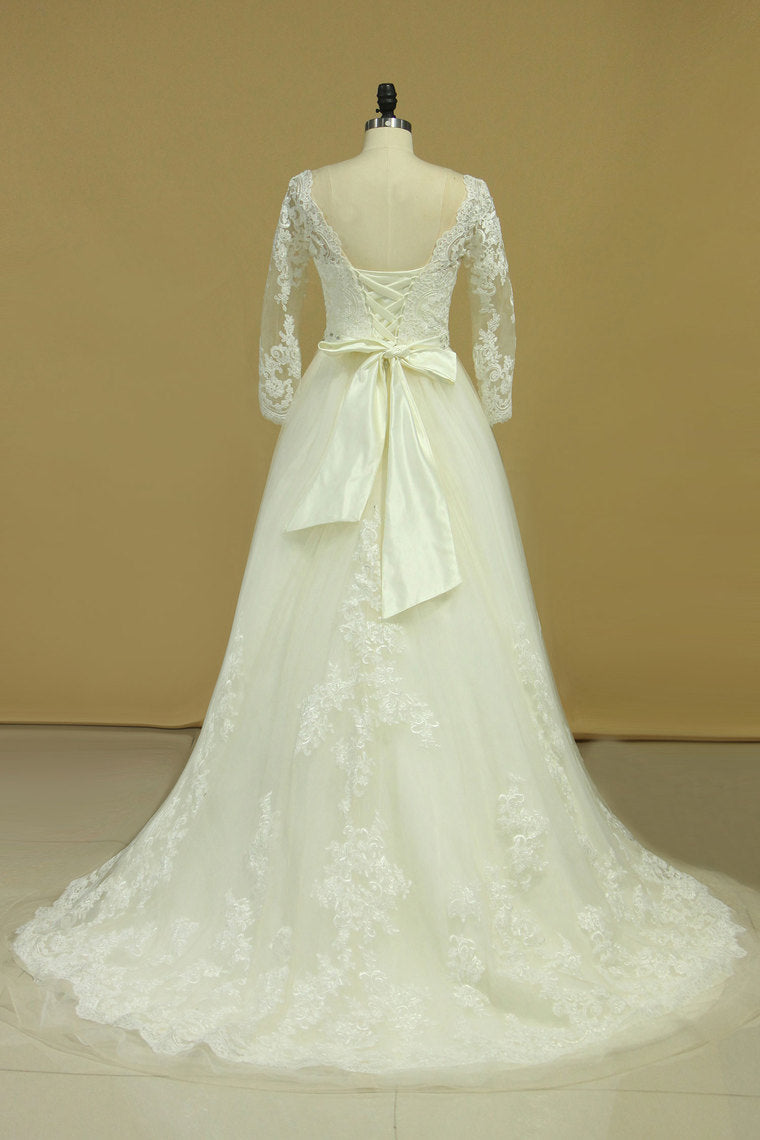 2022 Plus Size Bateau Wedding Dresses 3/4 Length Sleeve With Applique Tulle