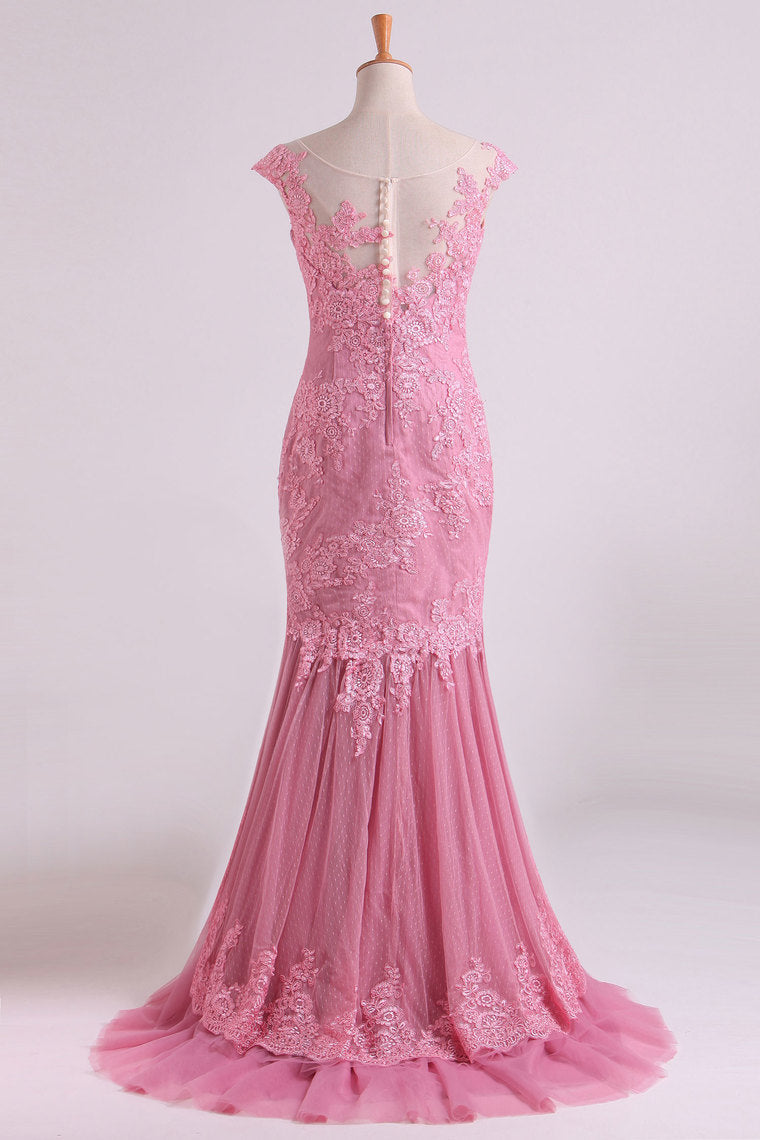 2022 Mermaid Evening Dresses Bateau Tulle With Applique Sweep Train