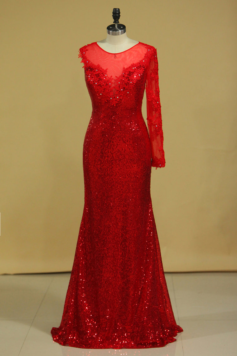 2022 Scoop Mermaid Prom Dresses Sequins With Applique Floor Length Long Sleeves