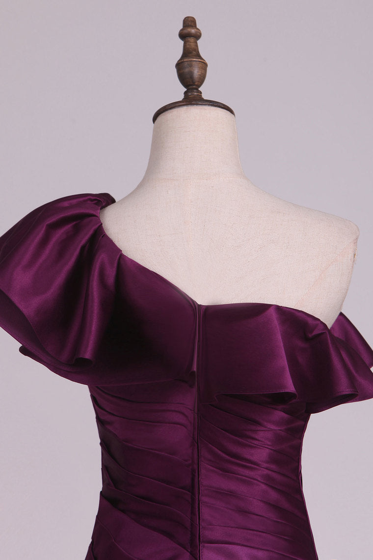 2022 One Shoulder Satin With Ruffles Prom Dresses Sweep Train