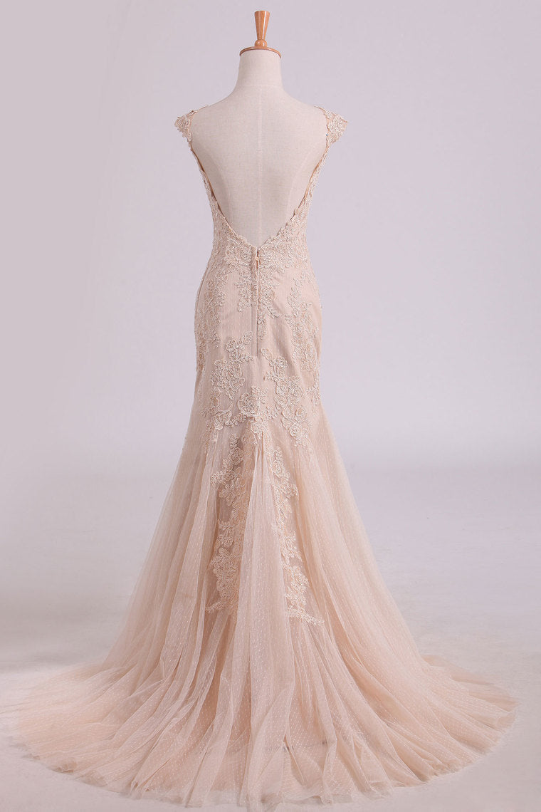 2022 Mermaid Bateau Open Back With Applique Tulle Sweep Train Evening Dresses