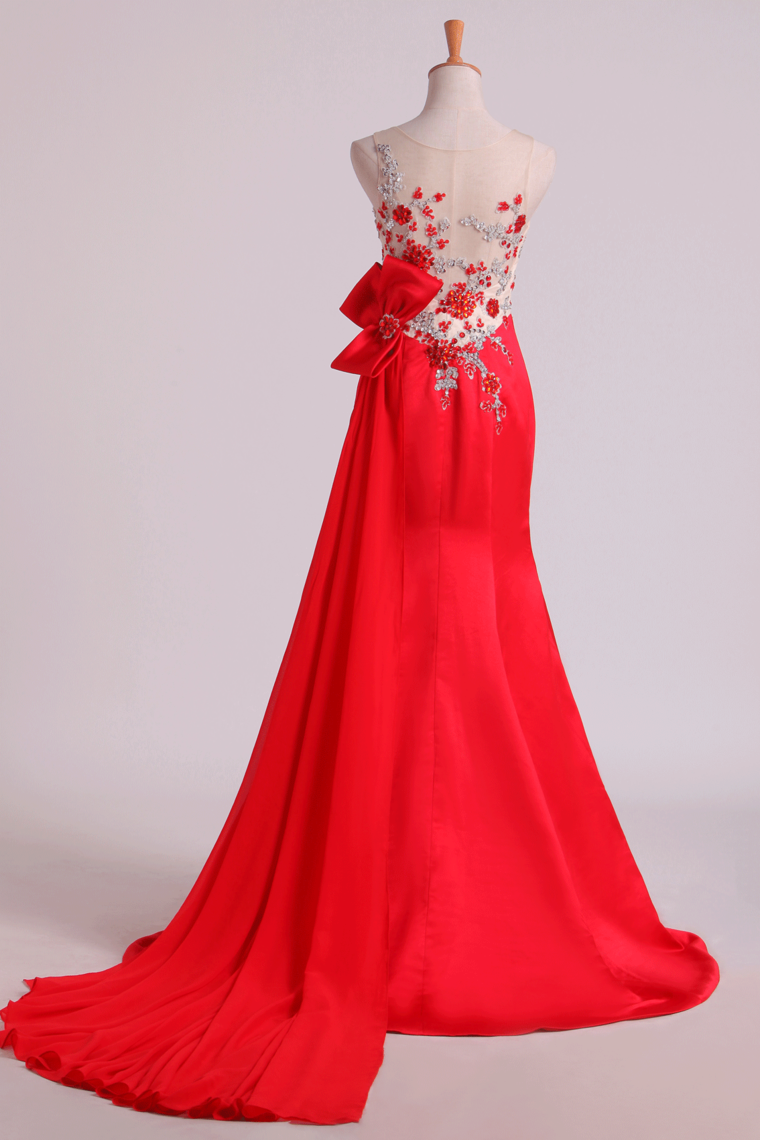2022 Scoop Prom Dresses Mermaid/Trumpet Satin With Applique & Beading
