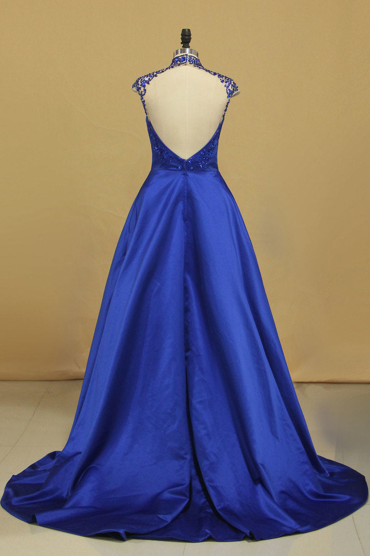 2022 Sexy Open Back High Neck A Line Prom Dresses With Beading