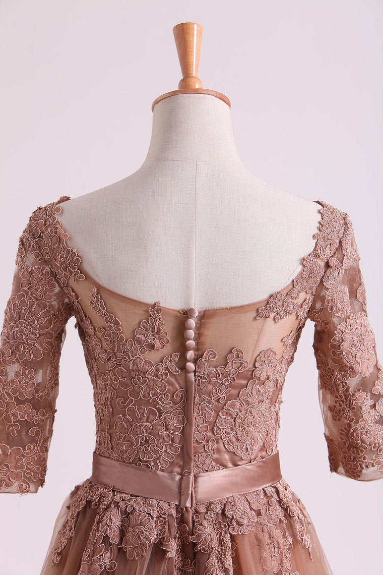2022 Mother Of The Bride Dresses A Line Bateau Tulle With Applique & Sash Sweep Train