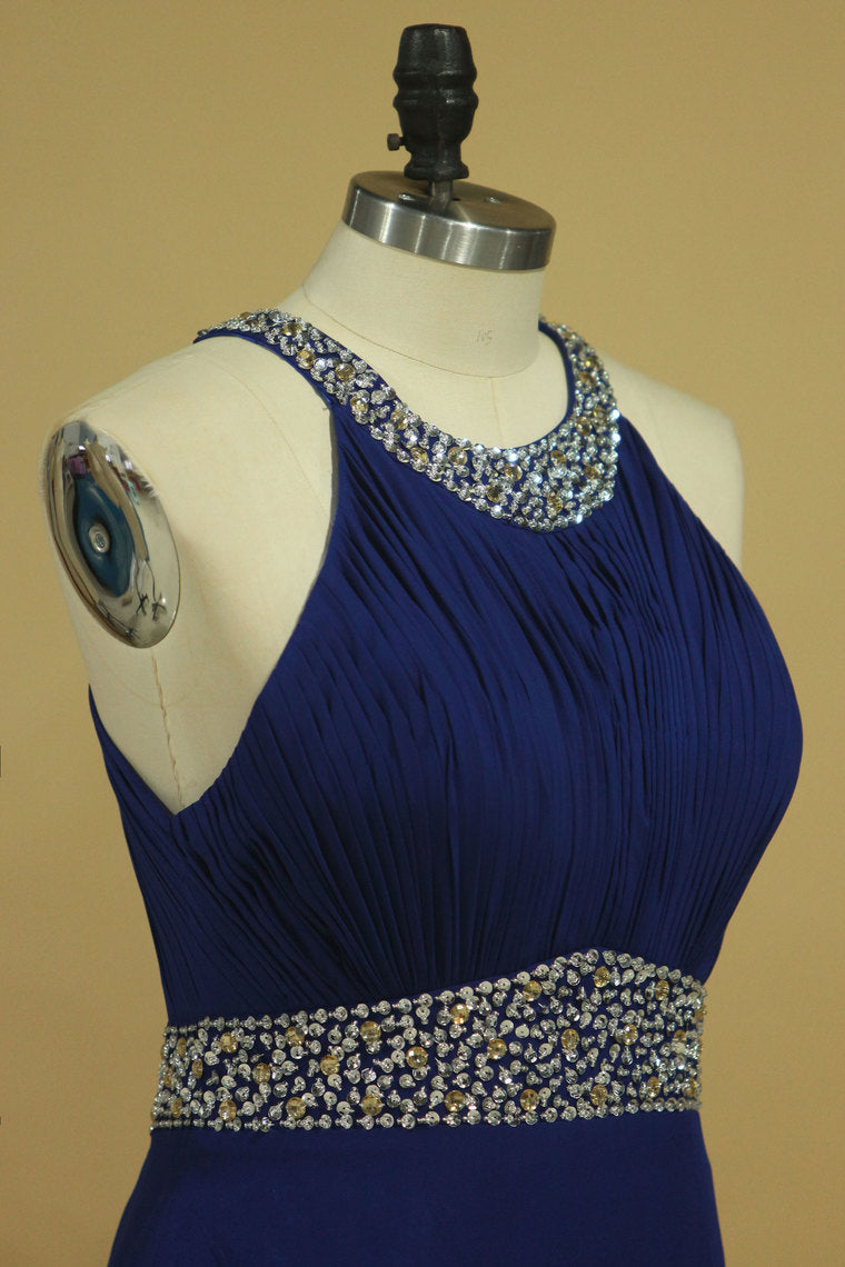2022 Prom Dresses Halter Chiffon A Line Open Back Sweep Train