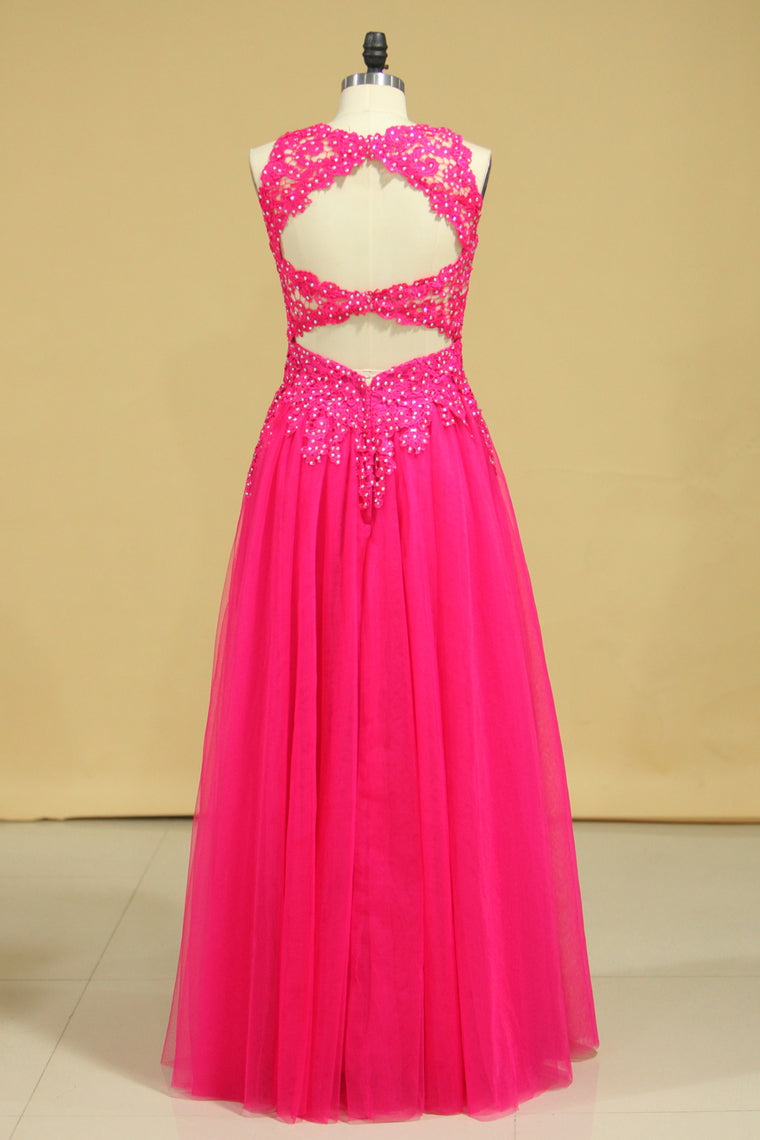 2022 A Line Open Back Scoop Prom Dresses Tulle With Applique & Beading Floor Length