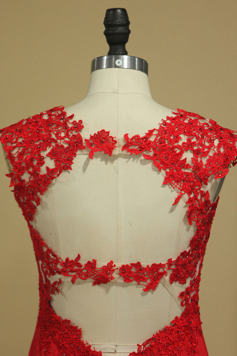 2022 Red Straps Open Back Sheath Prom Dresses Spandex With Applique Open Back