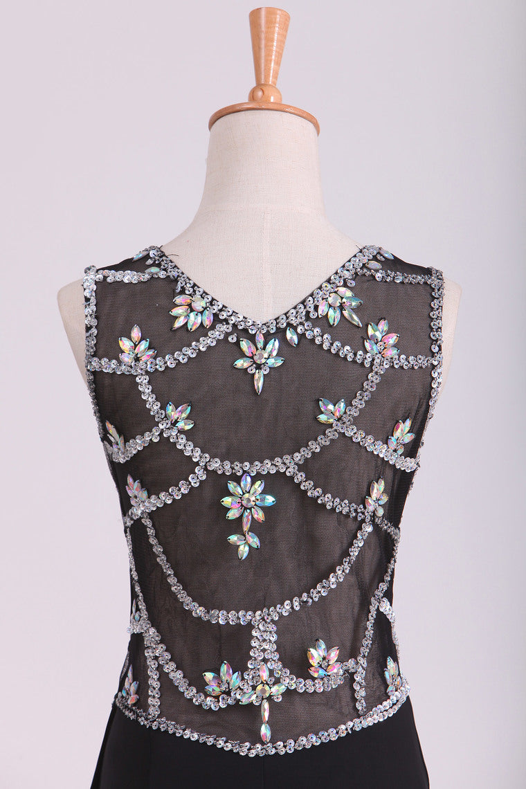 2022 Black Prom Dresses Scoop Neckline Mermaid Chiffon With Beads And Slit