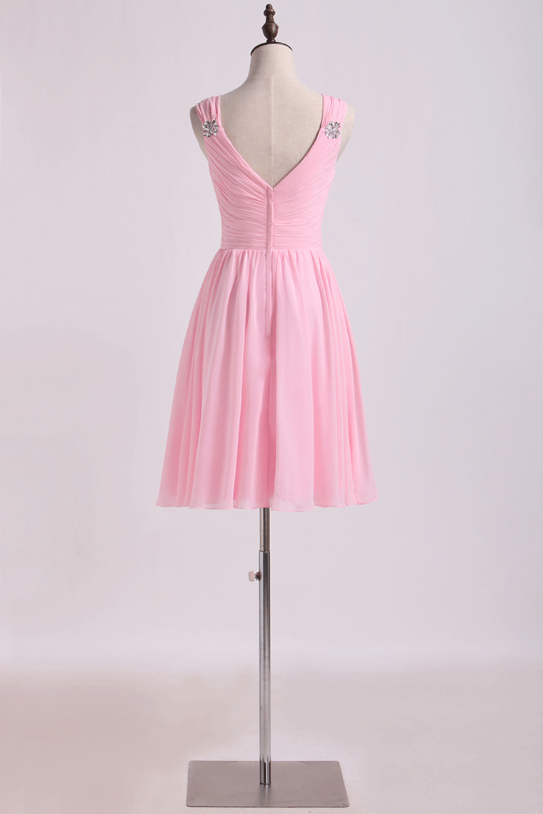 2022 Straps Bridesmaid Dresses A Line With Ruffle And Beading Knee Length