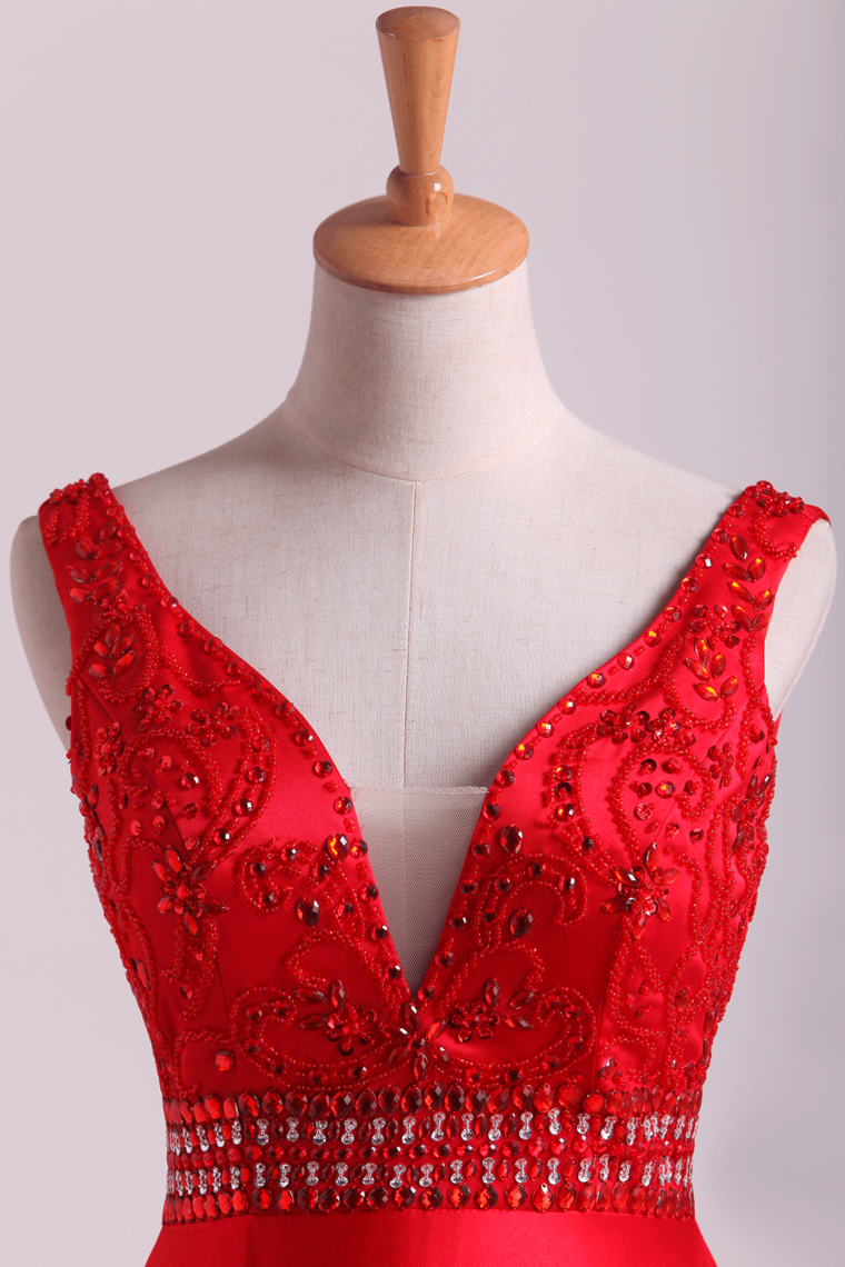 2022 Hot Red Satin Prom Dresses Straps Floor Length Beaded Bodice A Line