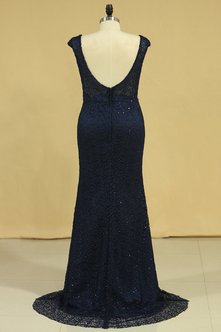 2022 Black V Neck Prom Dresses Sheath Lace Deep V Back Sweep Train Plus Size