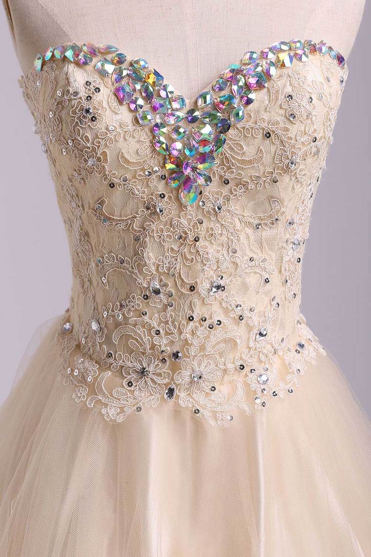 2022 Lovely Homecoming Dresses A Line Sweetheart Short Mini Color Champagne